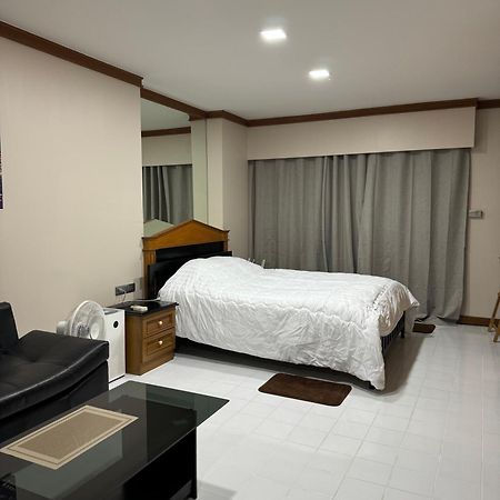 Bitec Bangna Bkk Aparthotel Bangkok Exterior foto